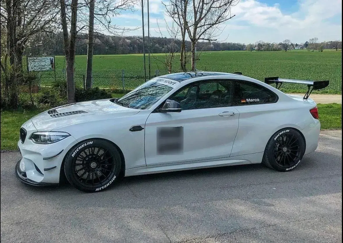 Używany BMW M2 Basis 370 KM (272 kW) 2017 Biały Coupe