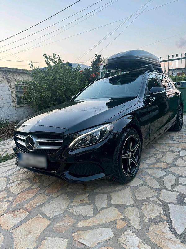 Schwarz Gebraucht 2015 Mercedes C220 Kombi | 11.700 € (Fairer Preis) - Bild 1/4
