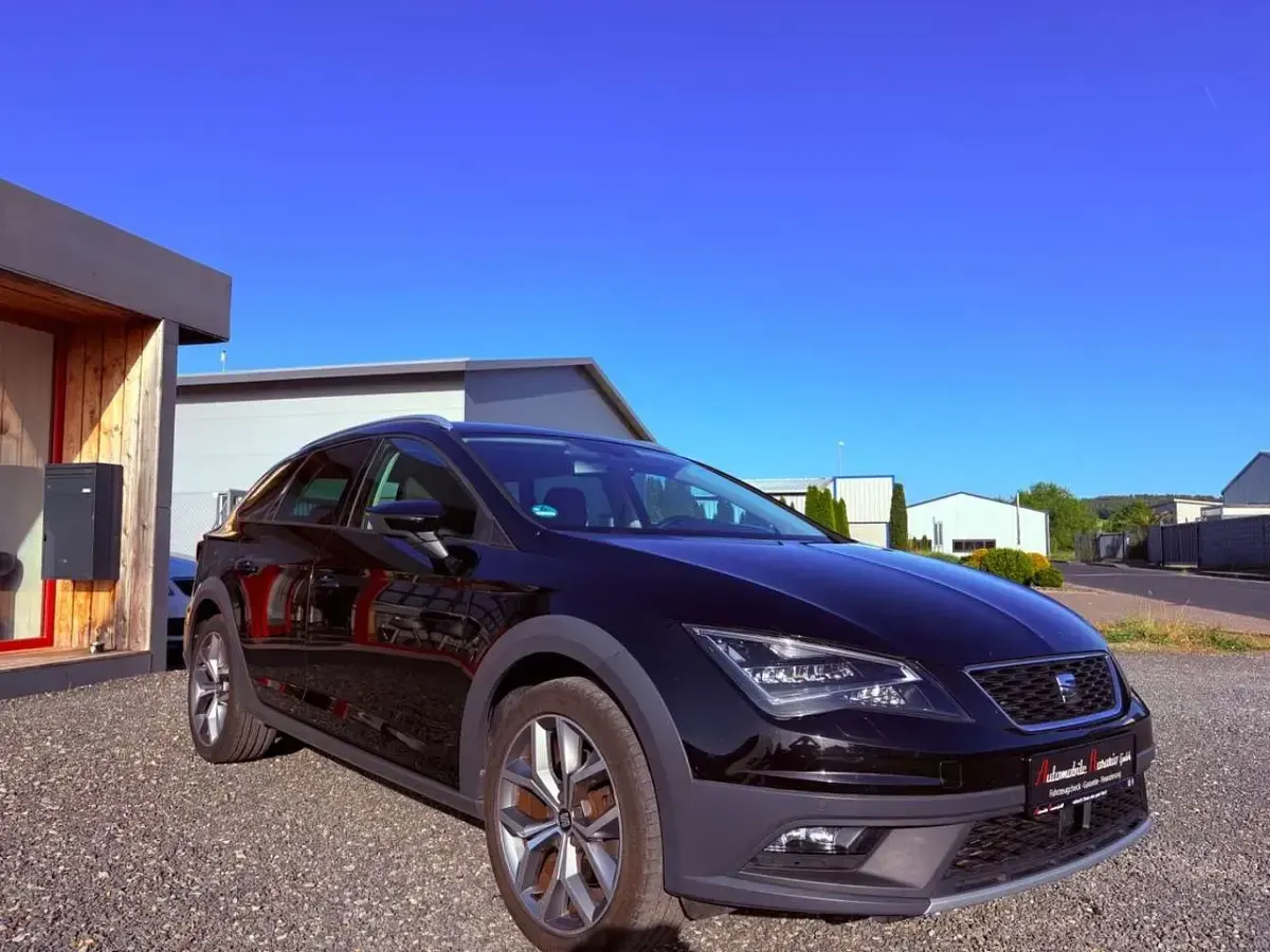Gebraucht Seat Leon X-Perience 184 PS (135 kW) 2015 Schwarz Kombi