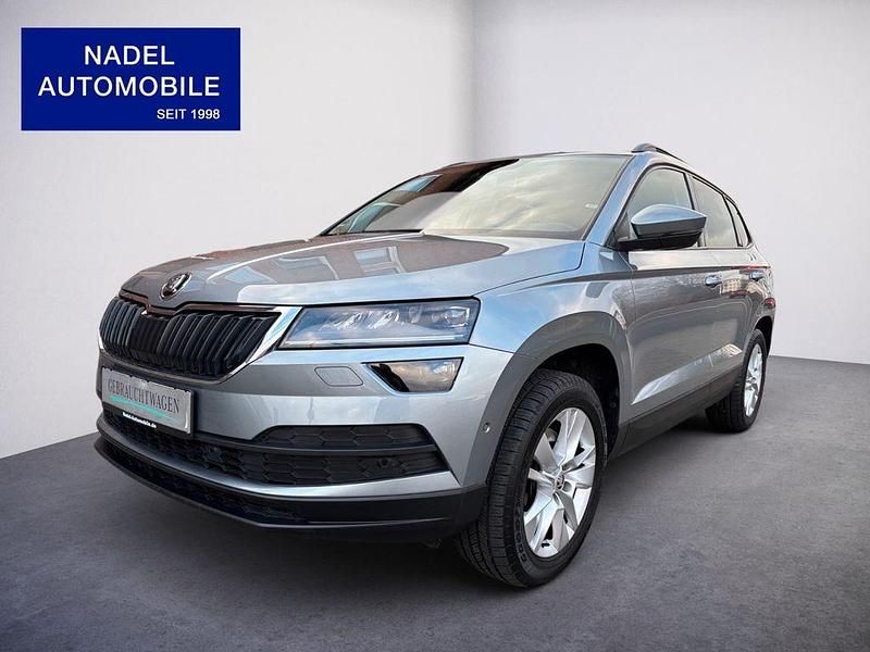 Grau Gebraucht 2020 Skoda Karoq Style SUV | 25.490 € (Fairer Preis) - Bild 1/4