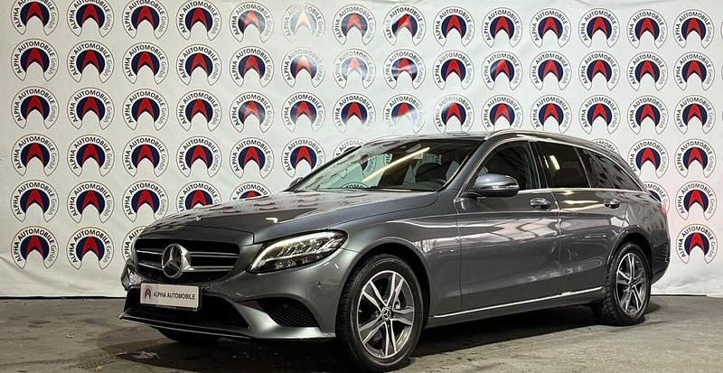 Gebraucht Mercedes C200 184 PS (135 kW) 2018 Selenitgrau Kombi