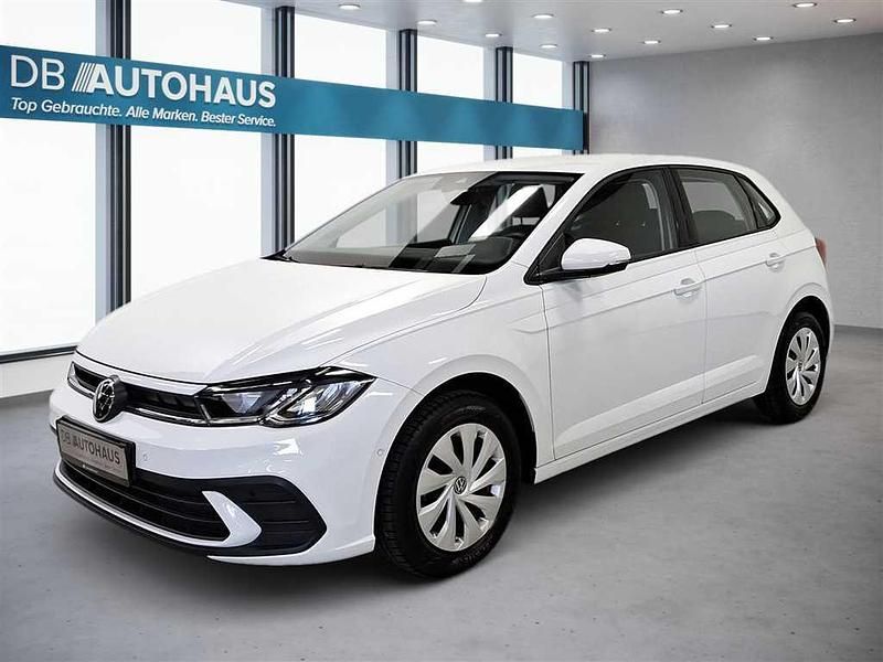 Weiß Gebraucht 2023 VW Polo Life Kleinwagen | 16.990 € (Guter Preis) - Bild 1/4