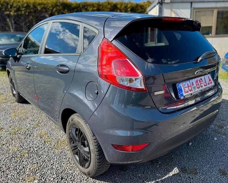 Gebraucht Ford Fiesta SYNC Edition 101 PS (74 kW) 2014 Midnight skygrau metallic Kleinwagen