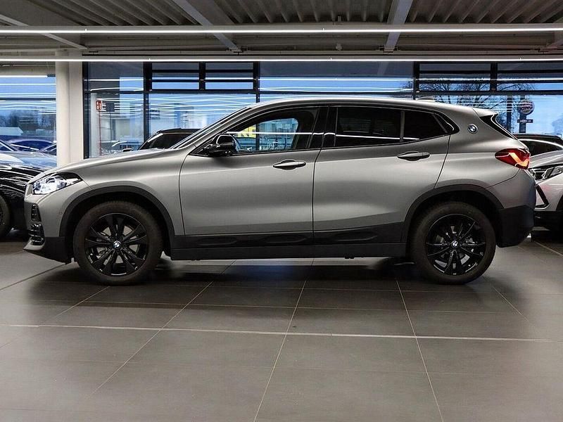 Gebraucht BMW X2 Advantage 136 PS (100 kW) 2022 Bmw individual frozen pure grey SUV