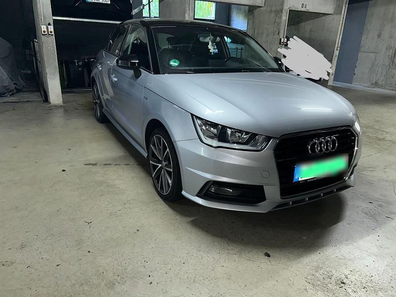 Gebraucht Audi A1 S-Line 95 PS (69 kW) 2017 Silber Kleinwagen