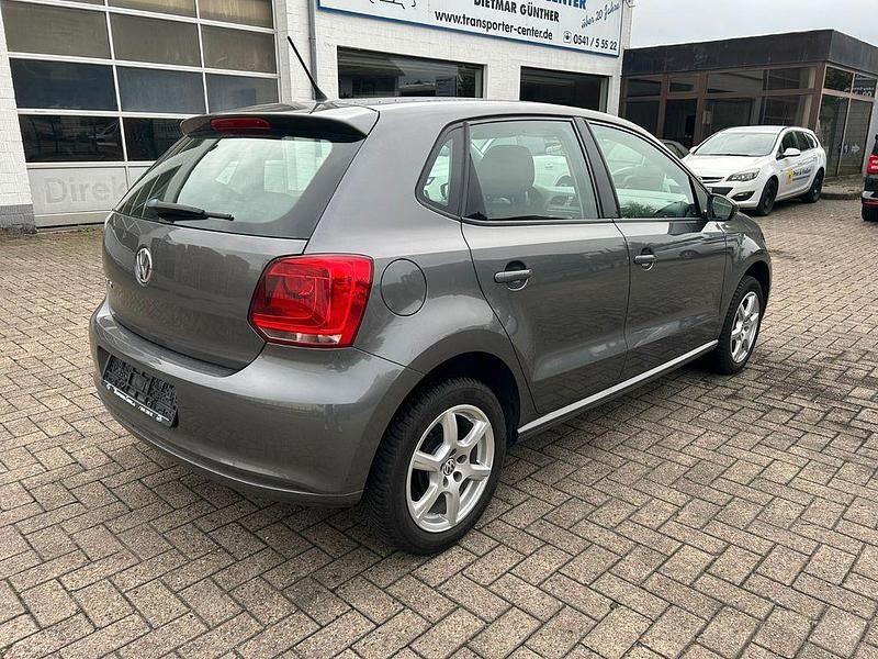 Gebraucht VW Polo Trendline 60 PS (44 kW) 2013 Grau Kleinwagen
