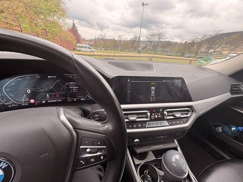 Gebraucht BMW 330e Performance 292 PS (214 kW) 2019 Limousine