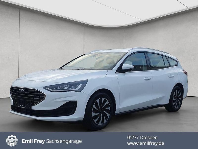 Weiß Gebraucht 2023 Ford Focus Titanium Kombi | 18.940 € (Guter Preis) - Bild 1/4