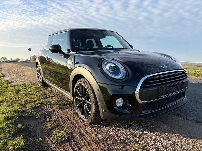 Gebraucht Mini ONE 102 PS (75 kW) 2018 Schwarz Kleinwagen