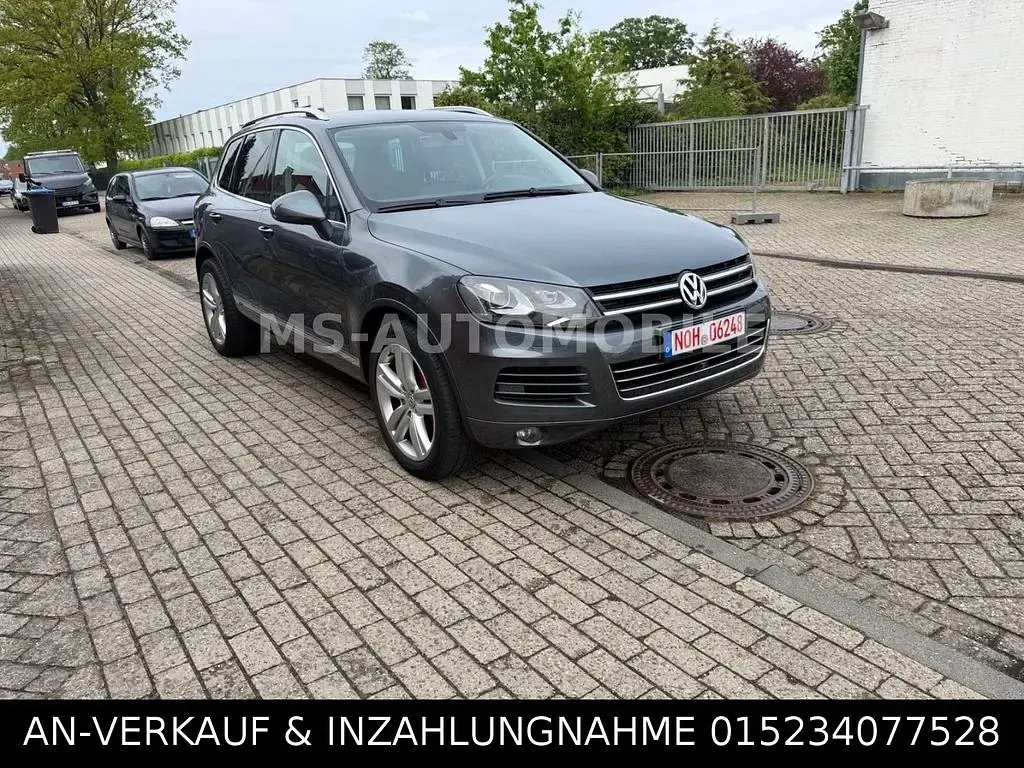 Gebraucht VW Touareg 340 PS (250 kW) 2011 Grau SUV
