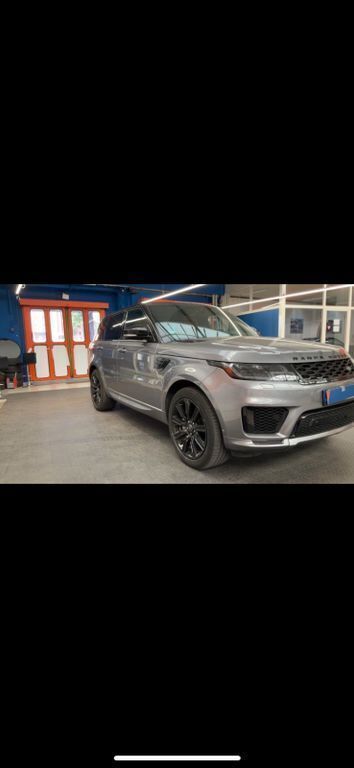 Grau Gebraucht 2022 Land Rover Range Rover Sport HSE SUV | 68.900 € (Superpreis) - Bild 1/3