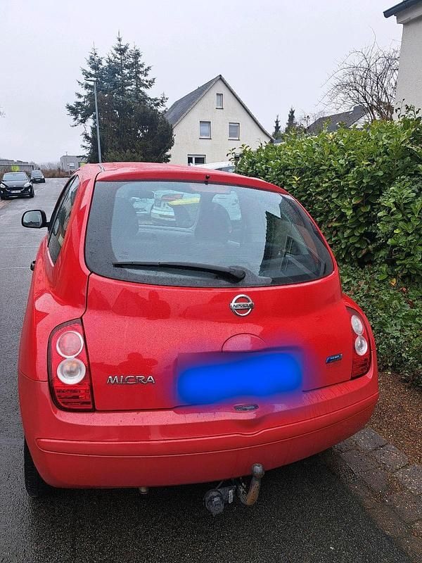 Gebraucht Nissan Micra 48 PS (35 kW) 2009 Rot Kleinwagen