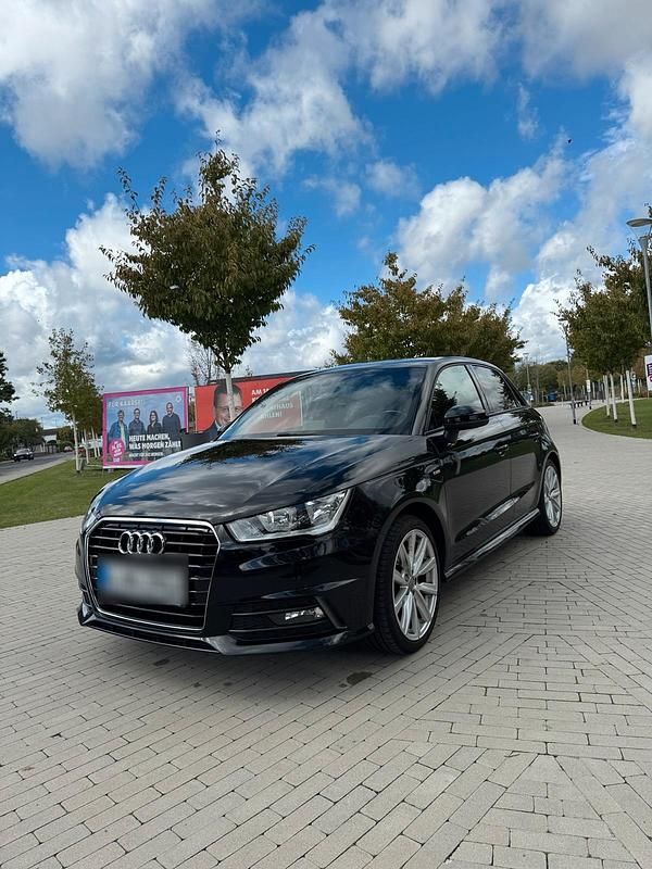 Schwarz Gebraucht 2016 Audi A1 S-Line Kleinwagen | 11.450 € (Fairer Preis) - Bild 1/4