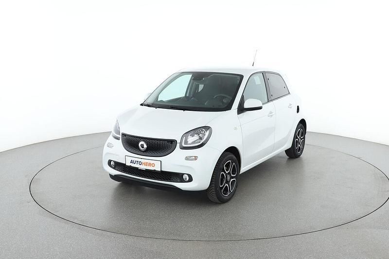Weiß Gebraucht 2018 Smart ForFour Basis Limousine | 9.870 € (Fairer Preis) - Bild 1/3