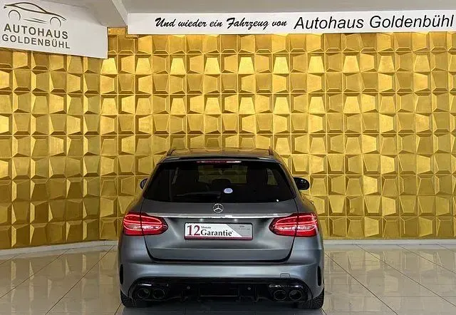 Gebraucht Mercedes C43 AMG AMG 390 PS (286 kW) 2021 Grau Limousine