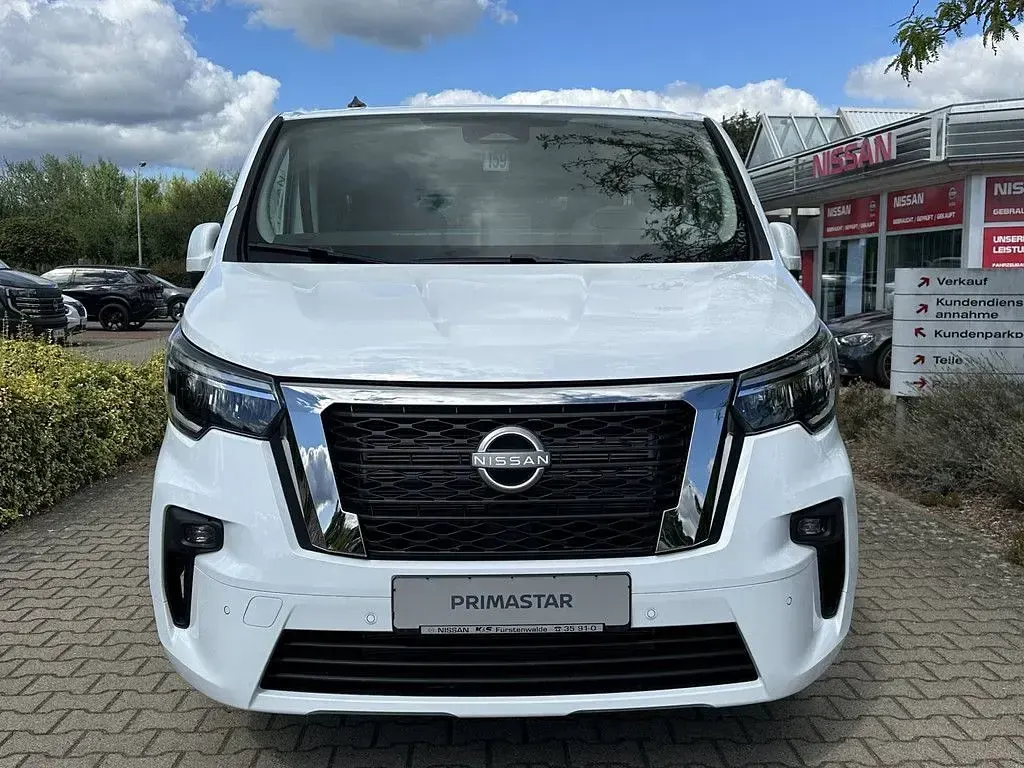 Neu Nissan Primastar Tekna 170 PS (125 kW) 2026 Weiß Van / Kleinbus