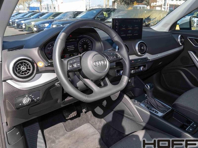Gebraucht Audi Q2 Advanced Plus 150 PS (110 kW) 2024 Florettsilber metallic SUV
