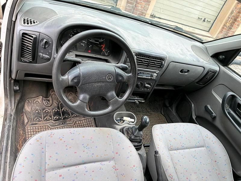 Gebraucht VW Caddy 60 PS (44 kW) 2003 Weiß Van / Kleinbus