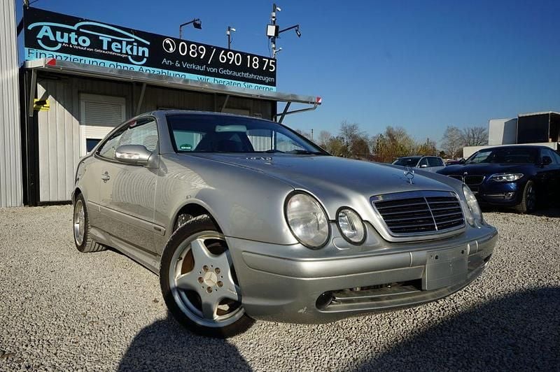 Silber Gebraucht 2000 Mercedes CLK320 Avantgarde Coupé | 6.950 € (Guter Preis) - Bild 1/3