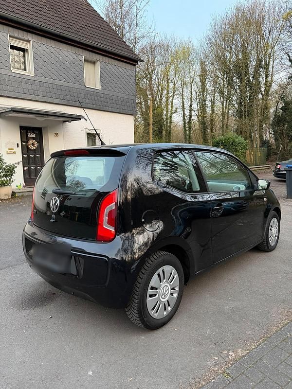 Second-hand VW up! 60 CP (44 kW) 2012 Negru Hatchback
