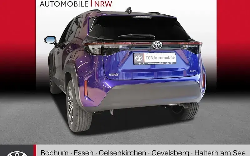 Gebraucht Toyota Yaris Cross 130 PS (95 kW) 2025 Blau SUV
