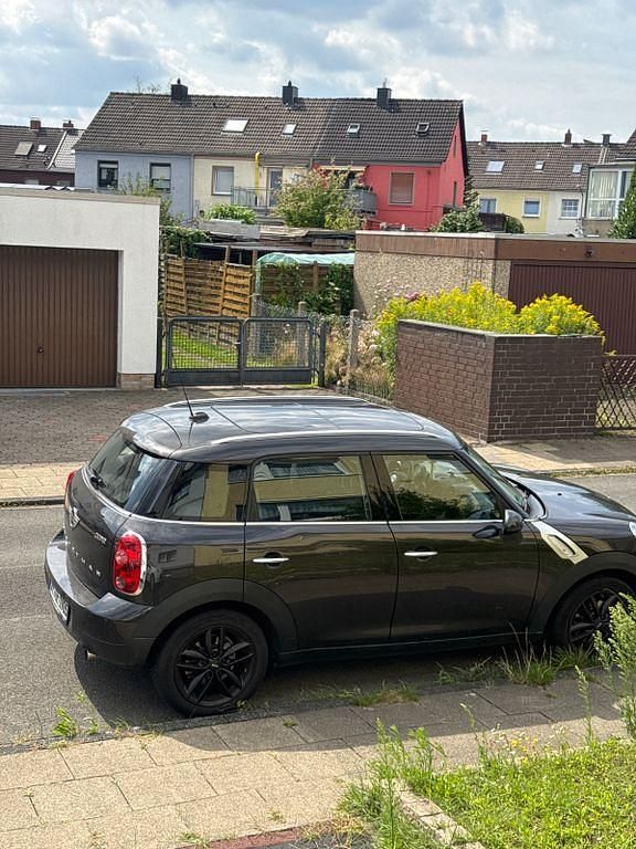 Braun Gebraucht 2016 Mini Cooper Countryman SUV | 14.200 € (Fairer Preis) - Bild 1/4