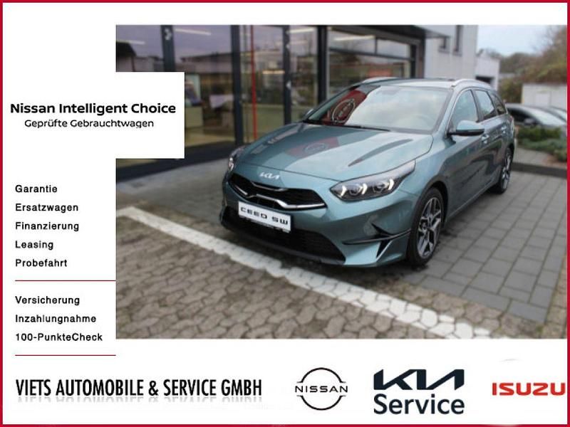 Gebraucht Kia Ceed Spirit 160 PS (117 kW) 2023 Usg yucca steel grau metallic (metallic) Kleinwagen