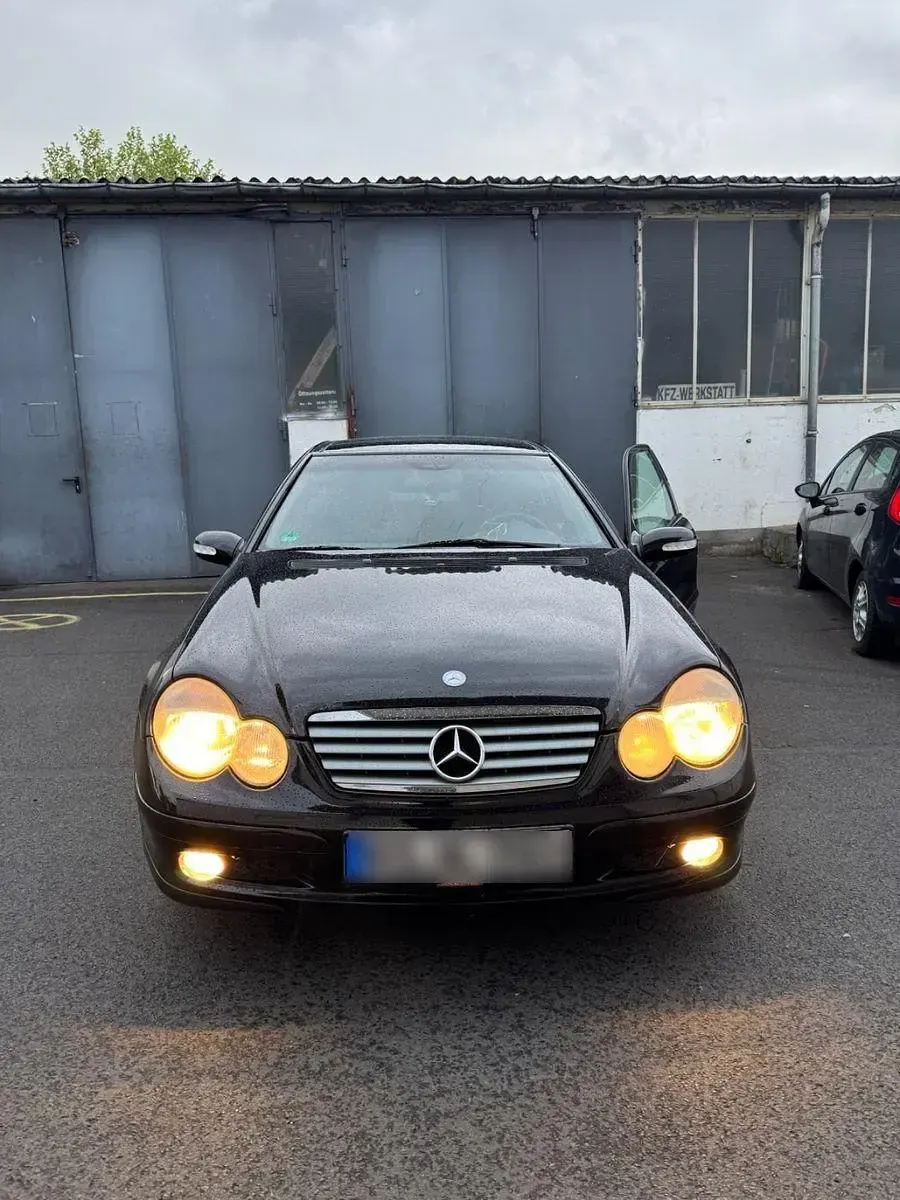 Occasion Mercedes C180 129 ch (94 kW) 2002 Noir Coupé