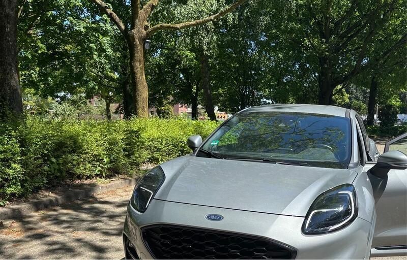 Grau Gebraucht 2022 Ford Puma ST-Line X SUV | 16.000 € (Superpreis) - Bild 1/4