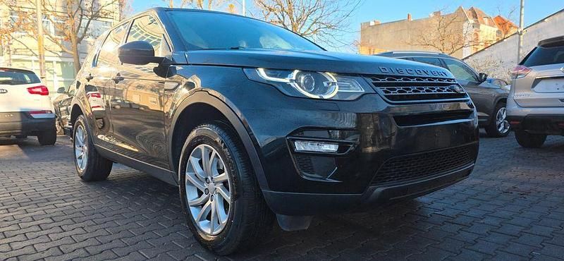 Schwarz Gebraucht 2018 Land Rover Discovery Sport Pure SUV | 14.499 € (Superpreis) - Bild 1/4