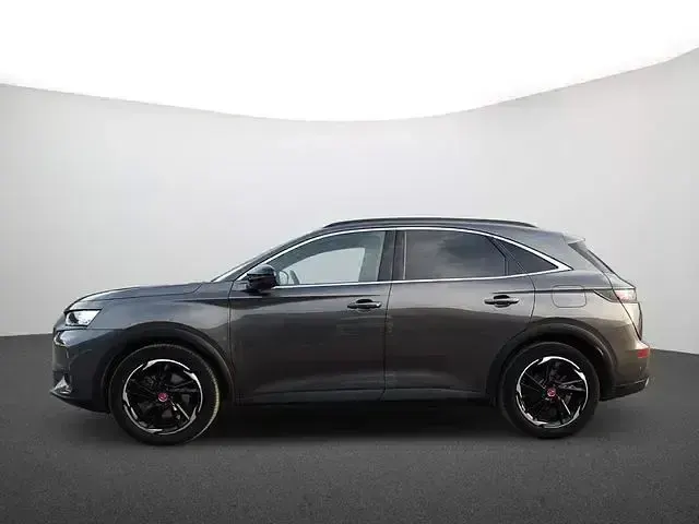 Gebraucht DS Automobiles DS7 Crossback Performance Line Plus 300 PS (220 kW) 2022 Lackierung platiniumgrau/meta SUV