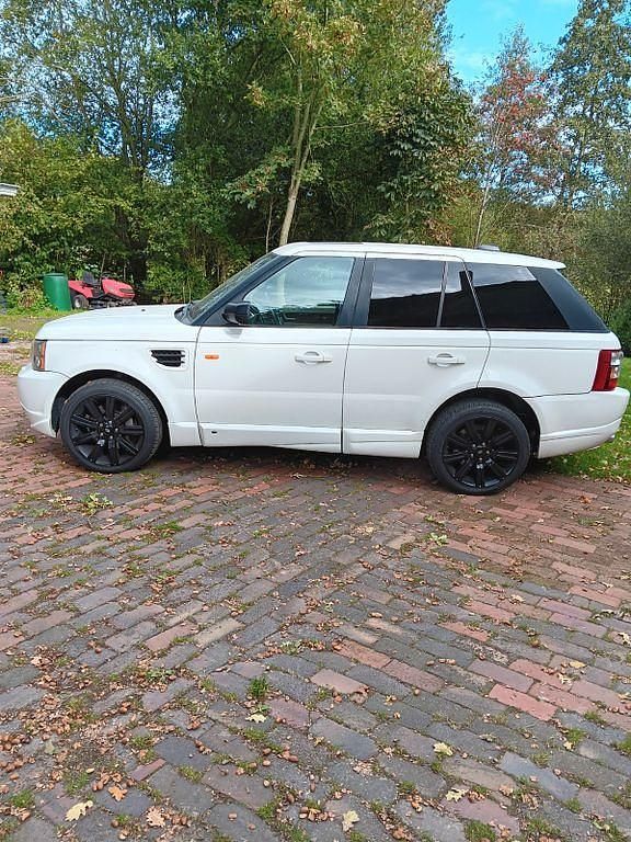 Weiß Gebraucht 2007 Land Rover Range Rover Sport SUV | 11.500 € (Fairer Preis) - Bild 1/4