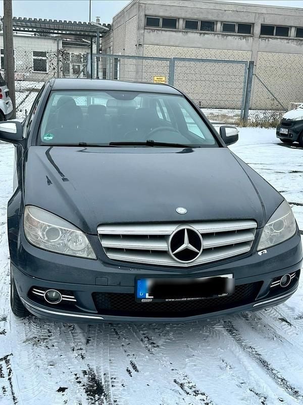 Gebraucht Mercedes C180 Avantgarde 156 PS (114 kW) 2007 Blau Limousine