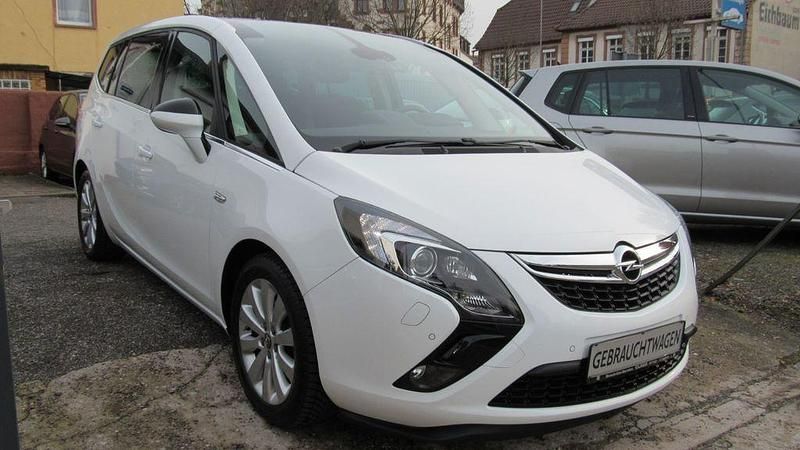Gebraucht Opel Zafira Innovation 140 PS (102 kW) 2016 Weiß Van / Kleinbus