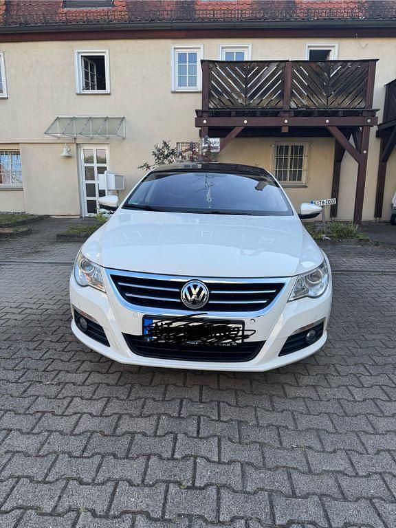 Weiß Gebraucht 2010 VW CC Limousine | 7.500 € (Fairer Preis) - Bild 1/4