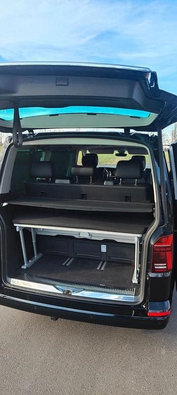 Usata VW Multivan 150 CV (110 kW) 2021 Nero Monovolume