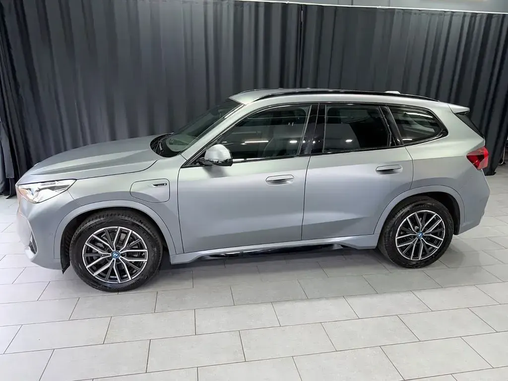 Gebraucht BMW X1 M Sport 136 PS (100 kW) 2023 Grau SUV