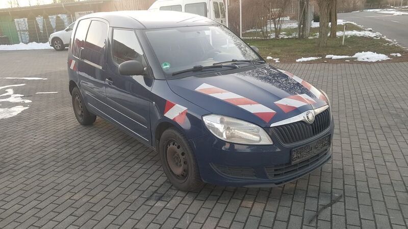 Gebraucht Skoda Roomster 90 PS (66 kW) 2010 Blau Van / Kleinbus
