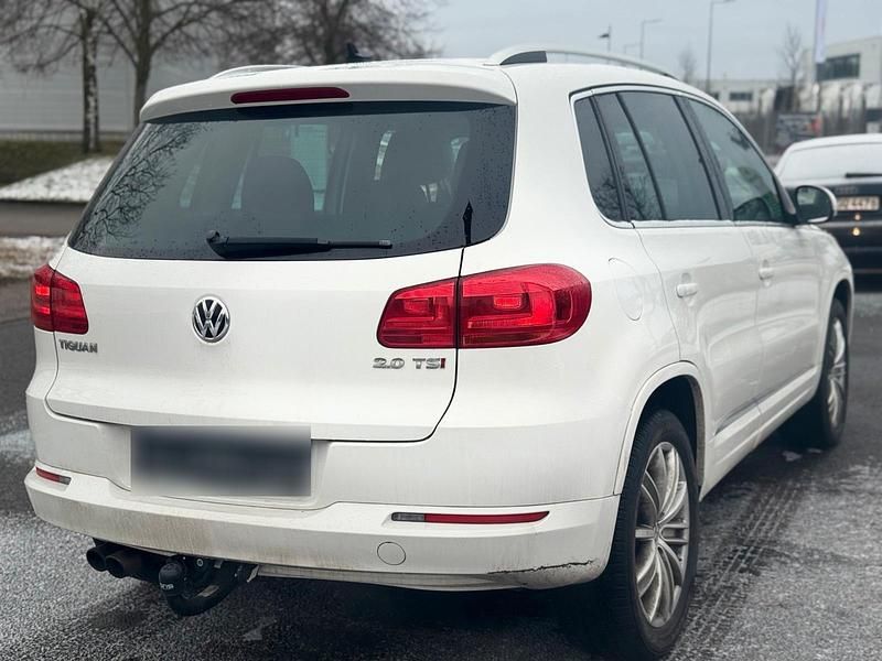 Gebraucht VW Tiguan 200 PS (147 kW) 2012 Weiß SUV