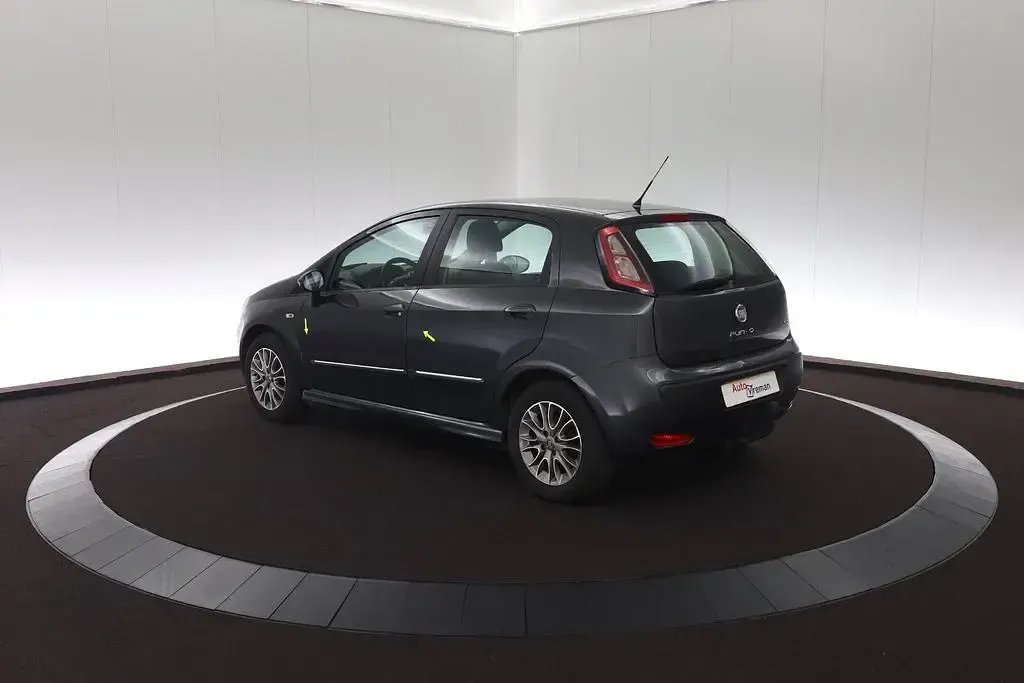 Gebraucht Fiat Punto Evo Dynamic 86 PS (63 kW) 2011 Grau Kleinwagen