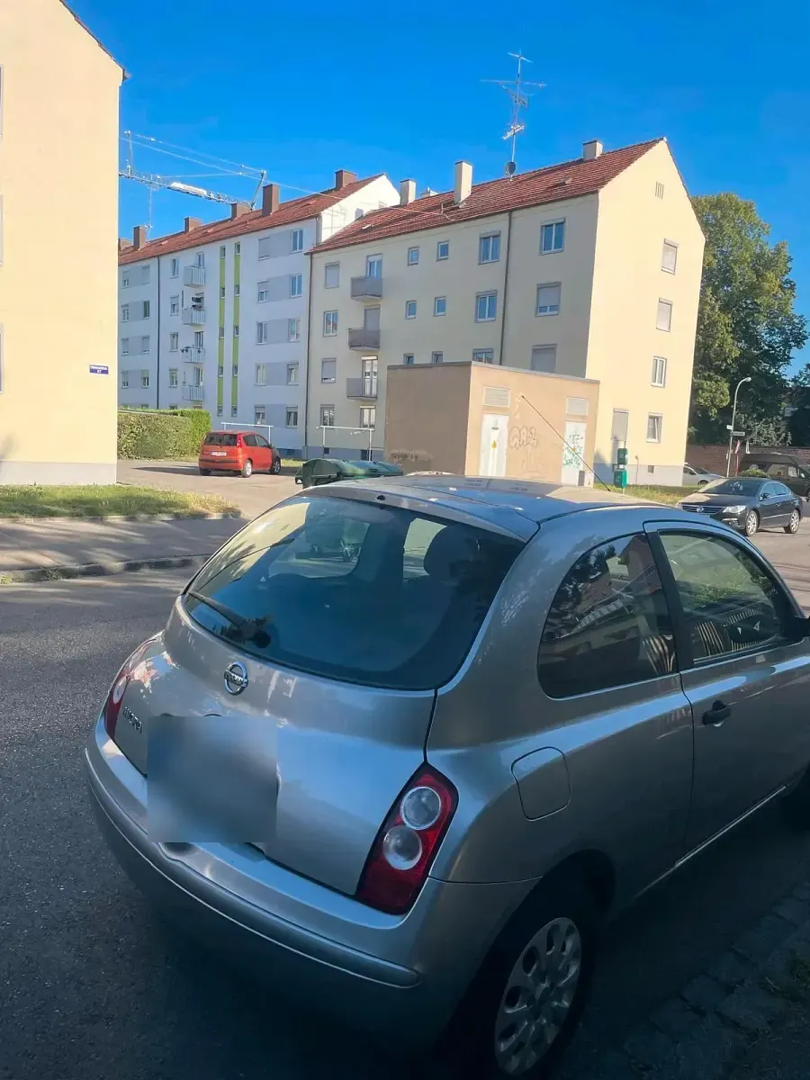Gebraucht Nissan Micra 75 PS (55 kW) 2009 Silber Kleinwagen