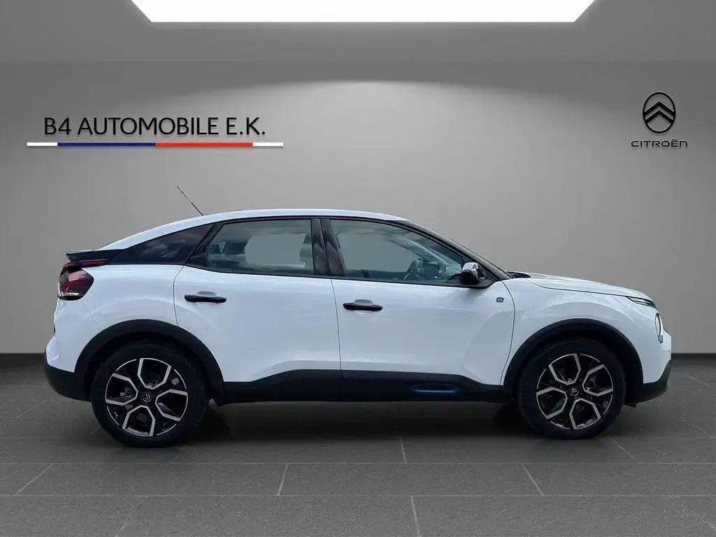 Gebraucht Citroën e-C4 Feel 100 kW (136 PS) 2022 Banquise weiss Limousine