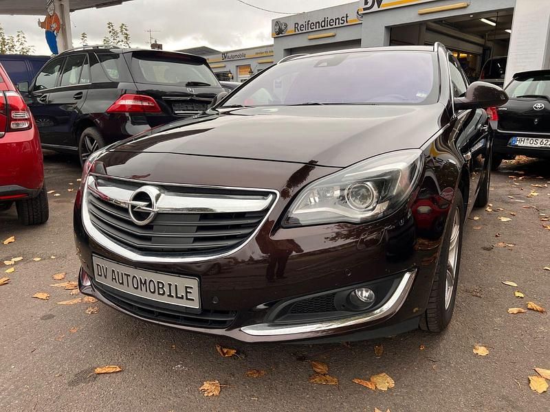 Mahagonibraun/darkmahagony Gebraucht 2014 Opel Insignia Business Innovation Kombi | 4.950 € (Superpreis) - Bild 1/4