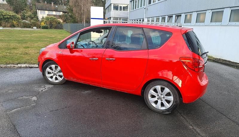 Gebraucht Opel Meriva 95 PS (69 kW) 2008 Rot Van / Kleinbus