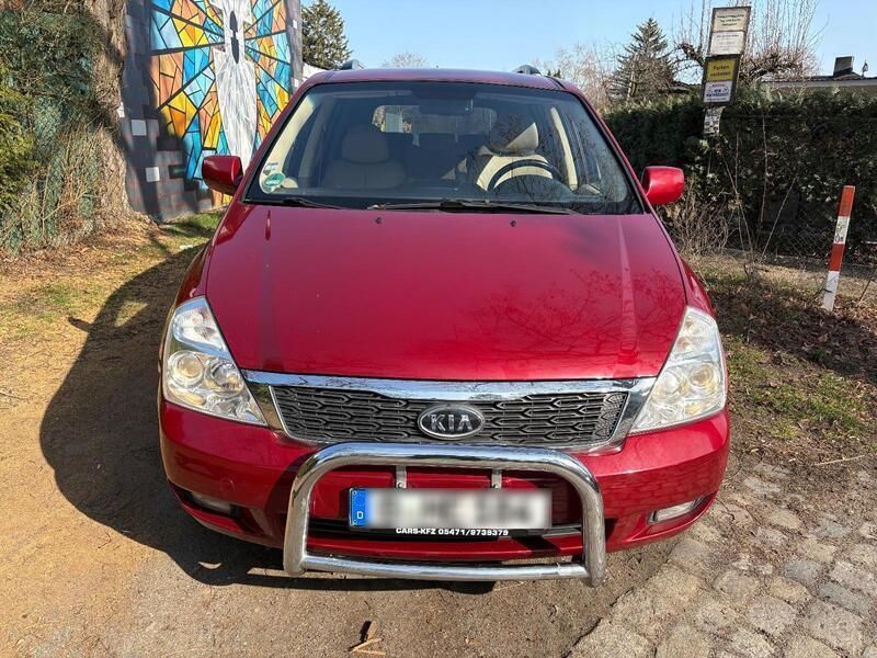 Gebraucht 2010 Kia Carnival 2 Van / Kleinbus | 3.700 € - Bild 1/4