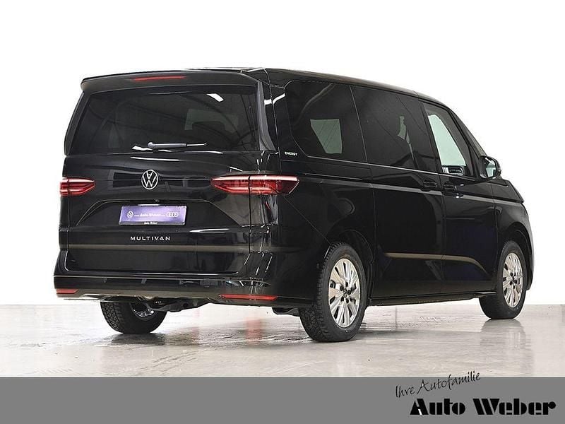 Neu VW Multivan 204 PS (150 kW) 2026 Schwarz Van