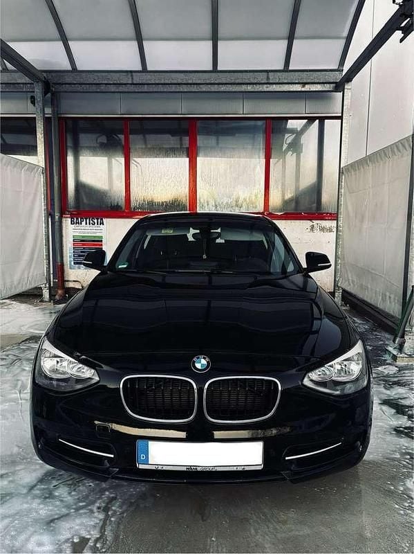 Schwarz Gebraucht 2014 BMW 116 Efficient Dynamics Kleinwagen | 7.000 € (Fairer Preis) - Bild 1/4