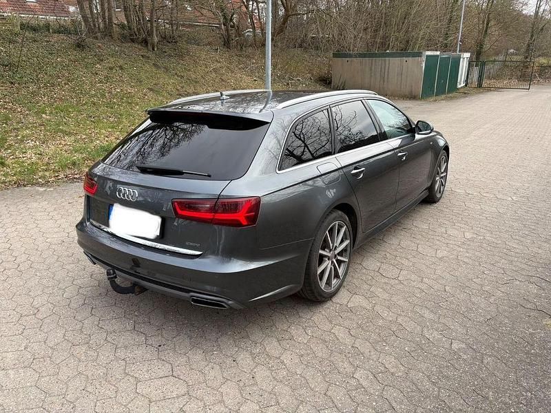 Gebraucht Audi A6 Ambiente 320 PS (235 kW) 2016 Grau Kombi
