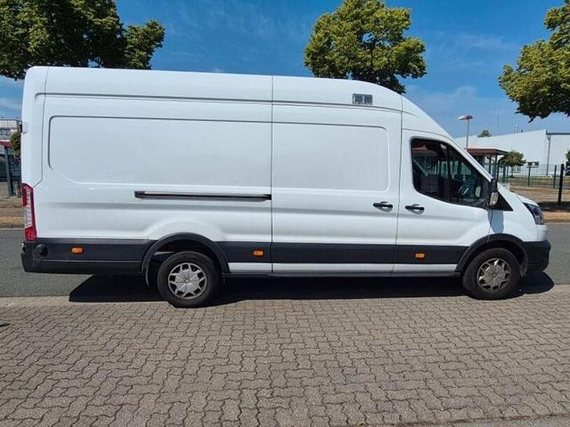 Gebraucht Ford Transit Trend 180 PS (132 kW) 2015 Andere Limousine