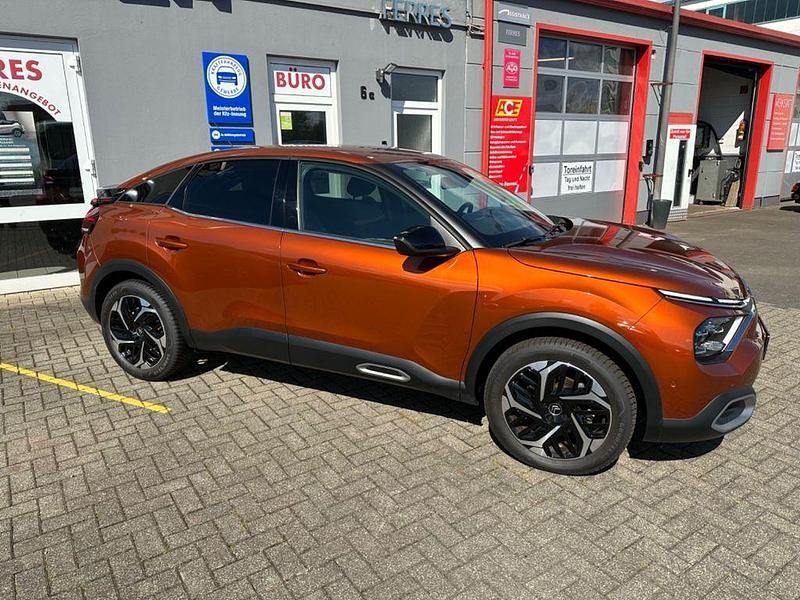 Gebraucht Citroën C4 Shine 131 PS (96 kW) 2022 Orange Limousine
